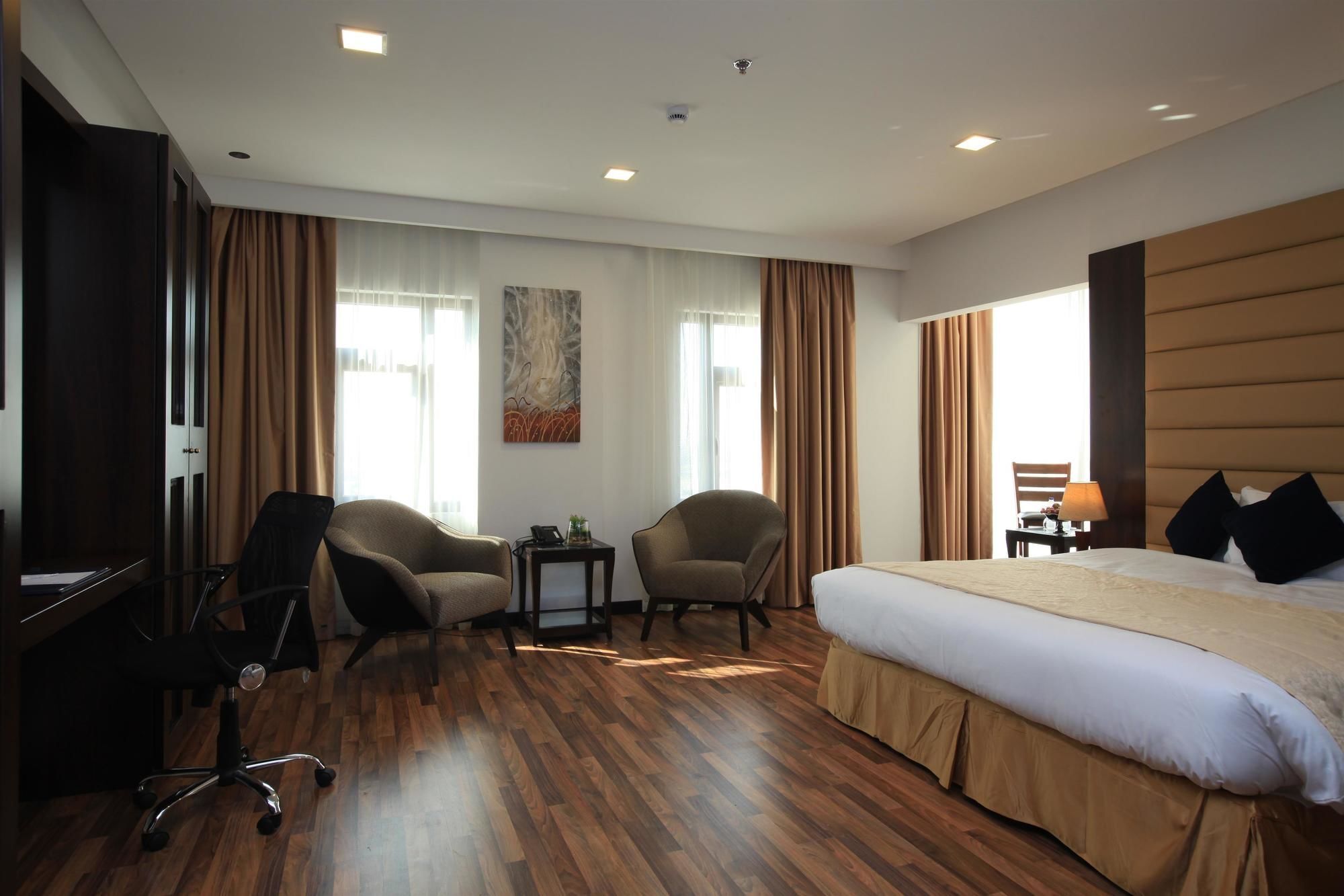 Golden Tulip Al Khobar Suites Exterior foto