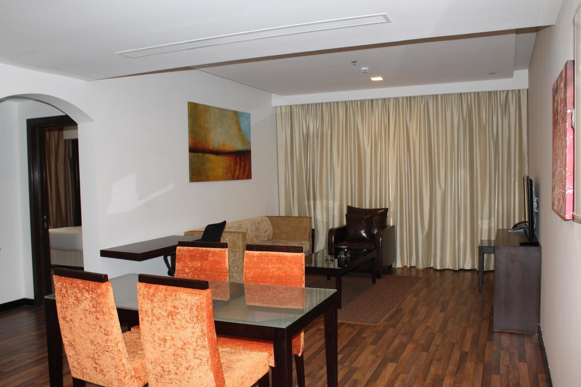 Golden Tulip Al Khobar Suites Exterior foto